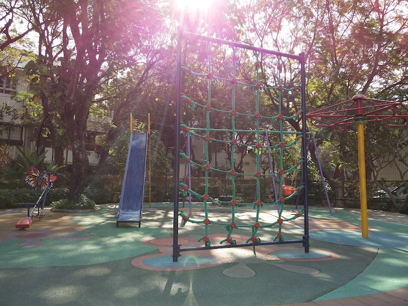 Children's Park - Children's Park New India Co-op Society, Children's Park, JVPD Scheme, Juhu, Mumbai, Maharashtra 400049, India
