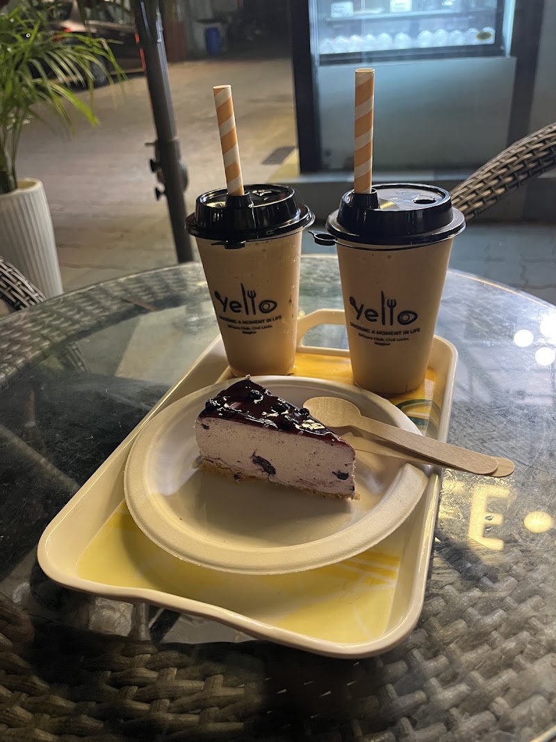 Yello Coffee House - Coffee Shakes and Juices - Yello Coffee House - Coffee Shakes and Juices Officers Club, Walkers St, CBI Colony, Civil Lines, Nagpur, Maharashtra 440001, India