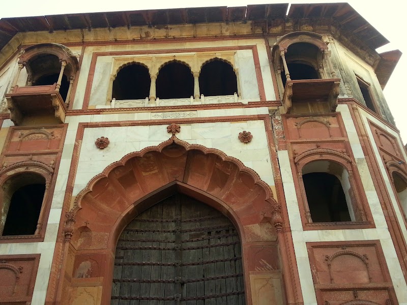 Zafar Mahal - Zafar Mahal, M65V+32X, Old Delhi, Lal Qila, Chandni Chowk, New Delhi, Delhi, 110006, India