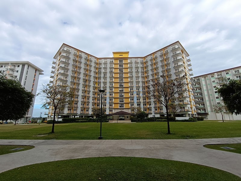 SMDC Field Residences - SMDC Field Residences, 5 Tower 4, 6 Dr Arcadio Santos Ave, Parañaque, 1700 Metro Manila, Philippines