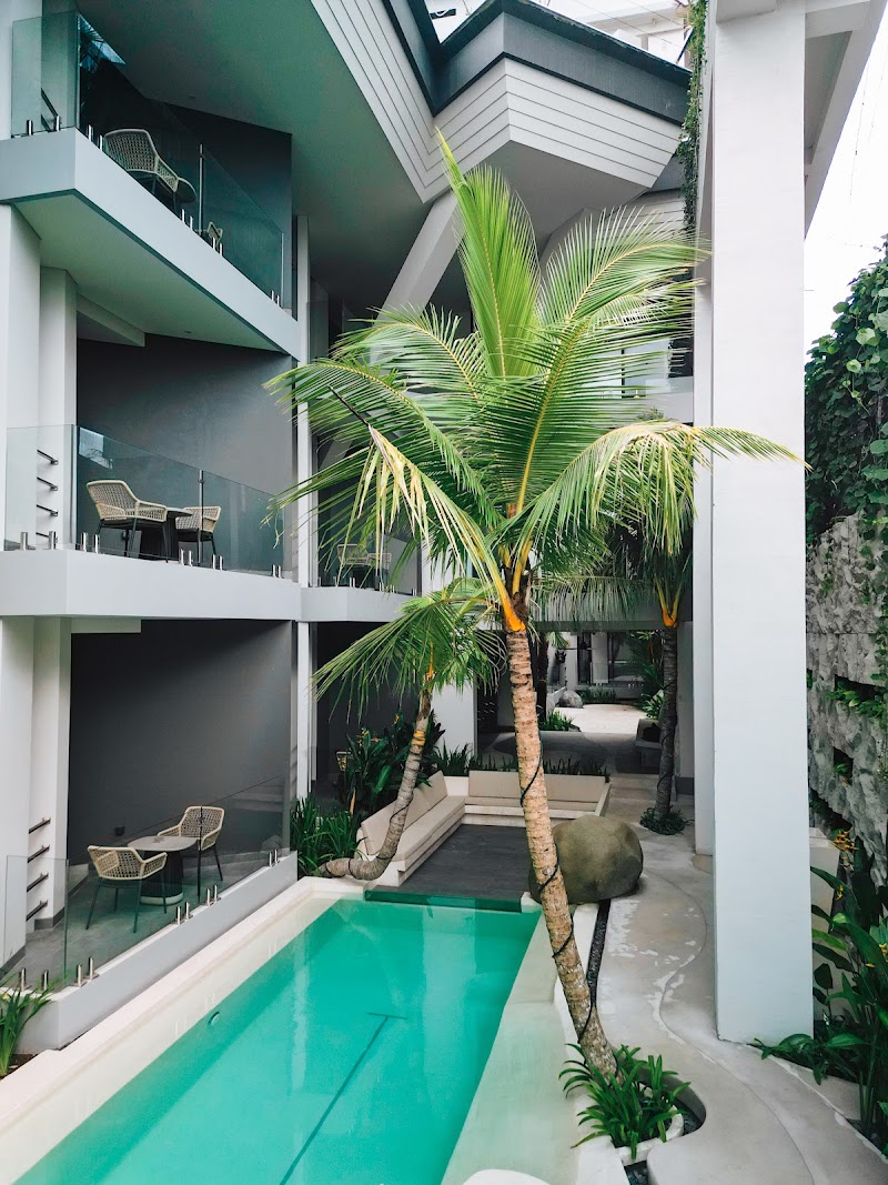 Echo Beach Suites Bali