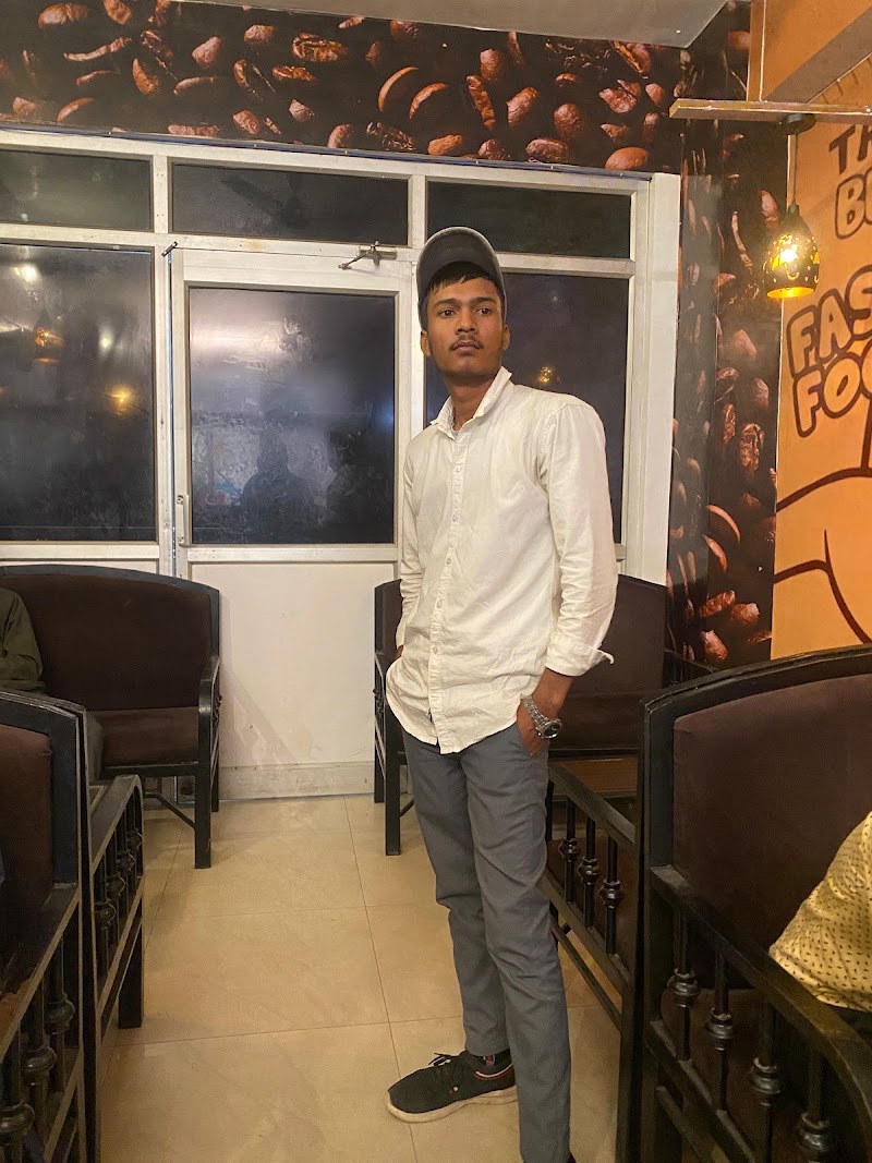 Blue Lounge Cafe - Blue Lounge Cafe Civil Lines, Prayagraj, Uttar Pradesh 211001, India