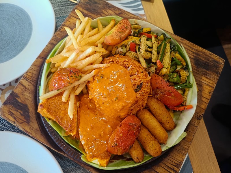 Rangoli Resto - Rangoli Resto, Shop No. 4/5, Shanti Complex, Ground Floor, Beside King Ford Near Jalaram Temple, NH-8, Anand Nagar, Asopalav Society, Imran Nagar, Vapi, Gujarat 396191, India