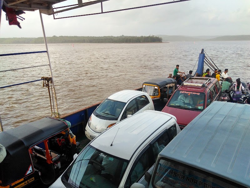 Jaigad Jetty - Jaigad Jetty, Maharashtra State Highway 4, Jaigad, Maharashtra 415614, India