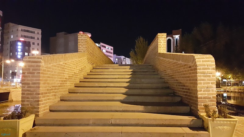 Yeddi goz Bridge - Yeddi goz Bridge, Ardabil, Motahhari, 67QV+8JH, Iran