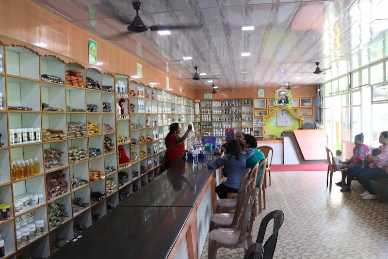 Indian Spices and Herbal Garden - Indian Spices and Herbal Garden, 2RQW+C98, Valara - Vadakkechal Rd, Chillithodu, Keralam 685561, India