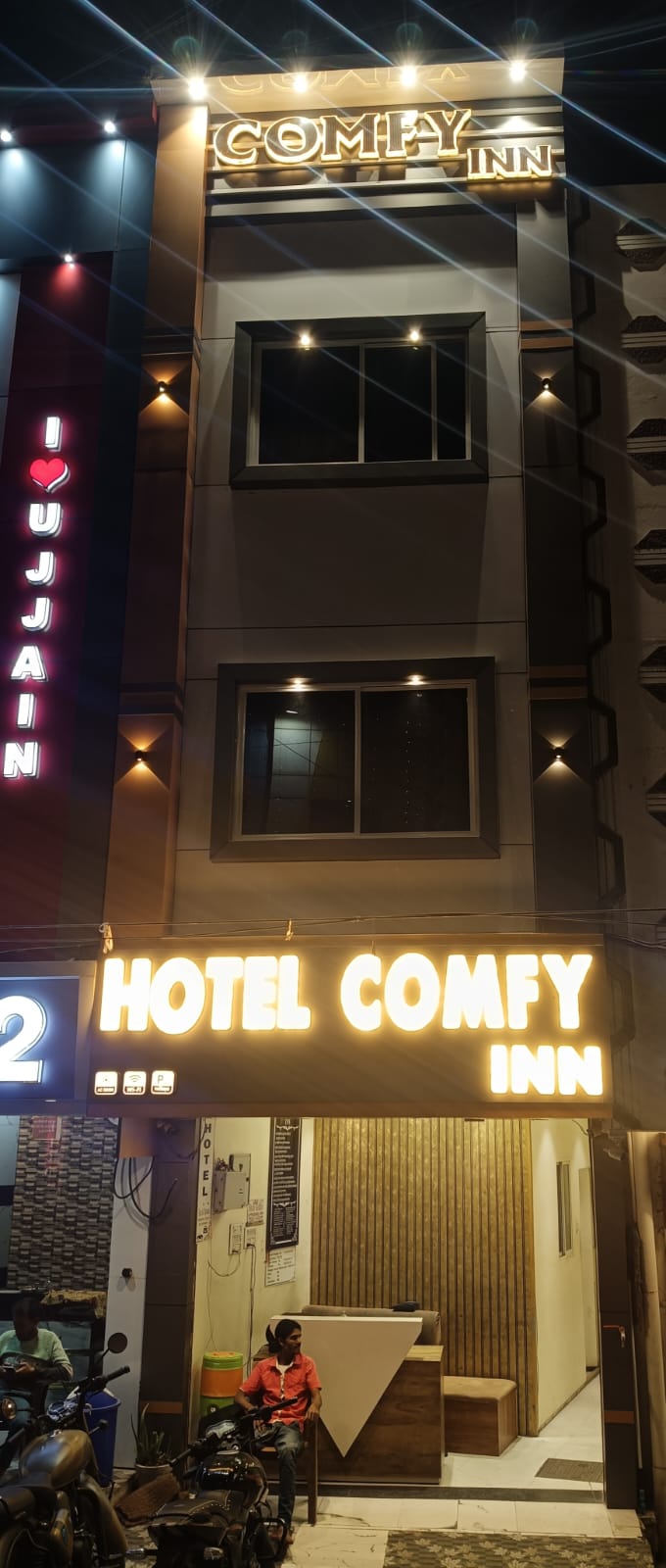 Hotel comfy inn - Hotel comfy inn 49/4 New hari fatak road, Mahakal Marg, Kot Mohalla, Suraj Nagar, Ujjain, Madhya Pradesh 456006, India