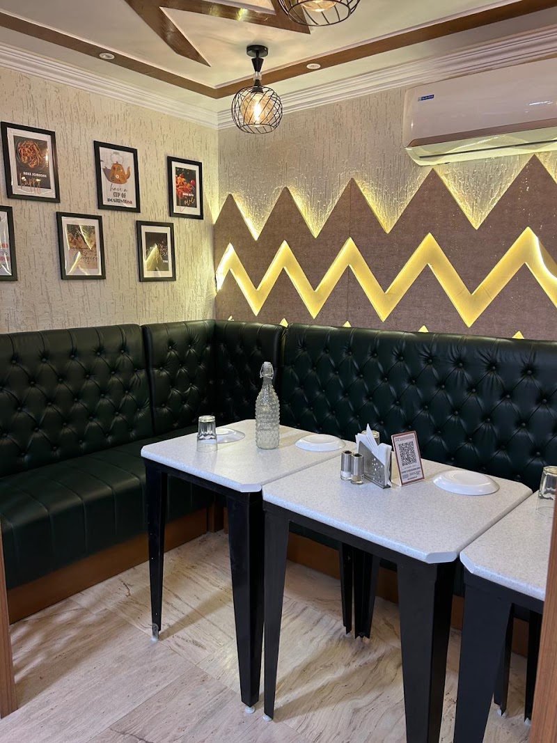 Hotel Gomti Nandan Palace - Hotel Gomti Nandan Palace Veer Savarkar Ward, Near Galla Mandi, near Hotel Gomti Nandan Palace, Pushp Vihar Colony, Shah Colony, Bina, Madhya Pradesh 470113, India