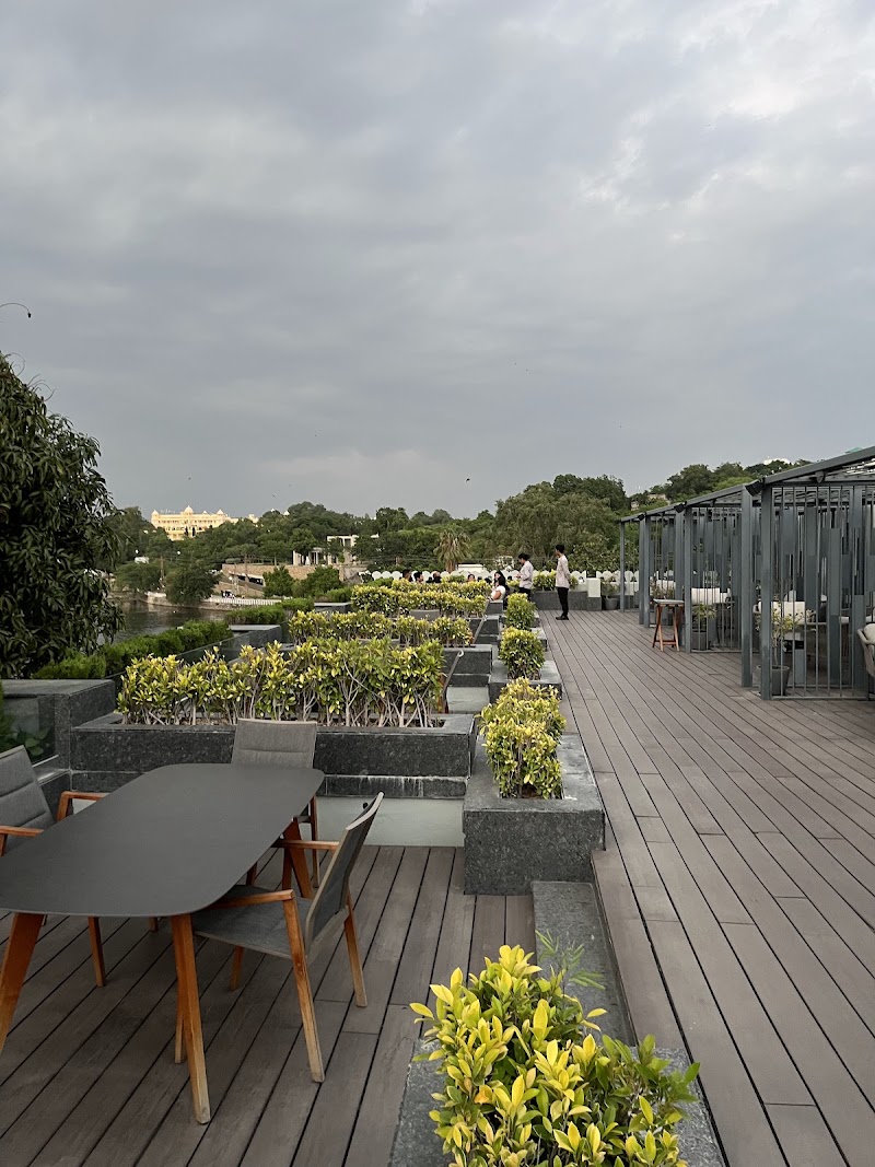 Bougainvillea Terrace by the lake - Bougainvillea Terrace by the lake Hotel Lakend, Fatehagar Lake Shore, Alkapuri, Udaipur, Rajasthan 313004, India