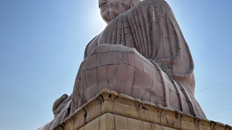 Shanti Tourism/Taxi Service Bodhgaya
