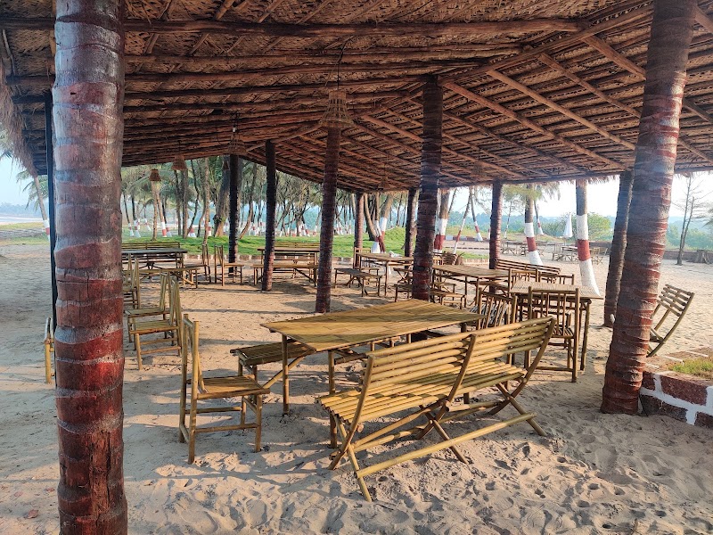 Boat Club Beach - Boat Club Beach 5737+7FR, Ganpatipule, Maharashtra 415615, India
