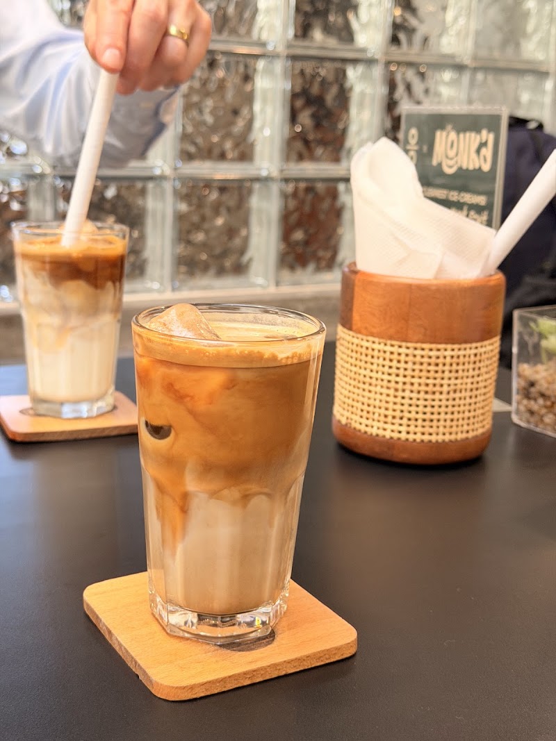 Forest Farmer Coffee Roasters - Forest Farmer Coffee Roasters, Survey no. 103, Luxe Suites, Pride Panorama Building Building-E, Pride Panorama Building, Apts, Senapati Bapat Rd, behind Pavillion Mall, Bhageerath, Gokhalenagar, Pune, Maharashtra 411016, India