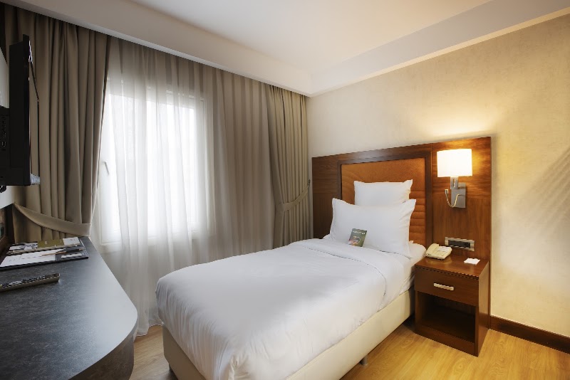 Mercure Istanbul Bakirkoy - Mercure Istanbul Bakirkoy, Yenimahalle, İstanbul Cd. No71, 34142 Bakırköy/İstanbul, Türkiye