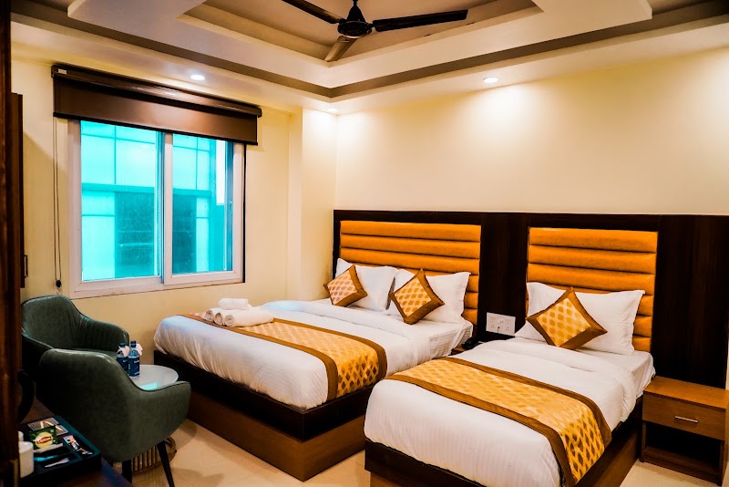 Hotel Royal Rosette - Hotel Royal Rosette 5225, Shora Kothi, Basant Rd, Sidarth Basti, Aram Bagh, Paharganj, New Delhi, Delhi, 110055, India