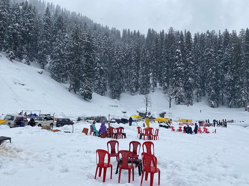 Himalayan Trips India - Himalayan Trips India, Shop No - 618, Ground Floor Studio Apartment, Sector 16-B, Pocket 4, Delh, Dwarka, Delhi, 110078, India