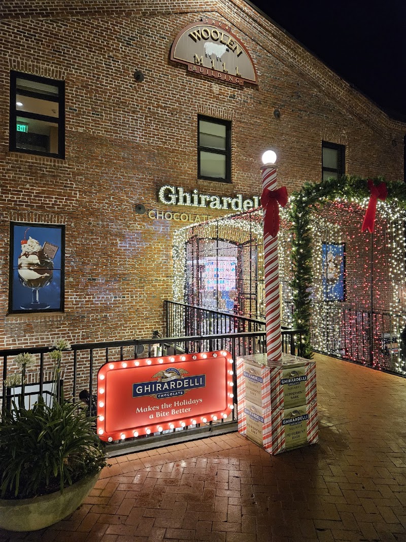 Ghirardelli Square - Ghirardelli Square, 900 North Point St E204A, San Francisco, CA 94109, USA
