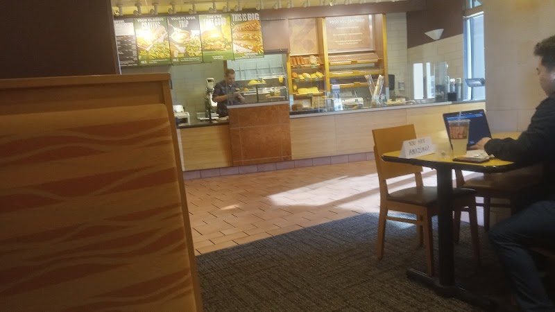 Visalia, CA (VIS) - Visalia, CA (VIS), 425 E Oak Ave, Visalia, CA 93291, USA