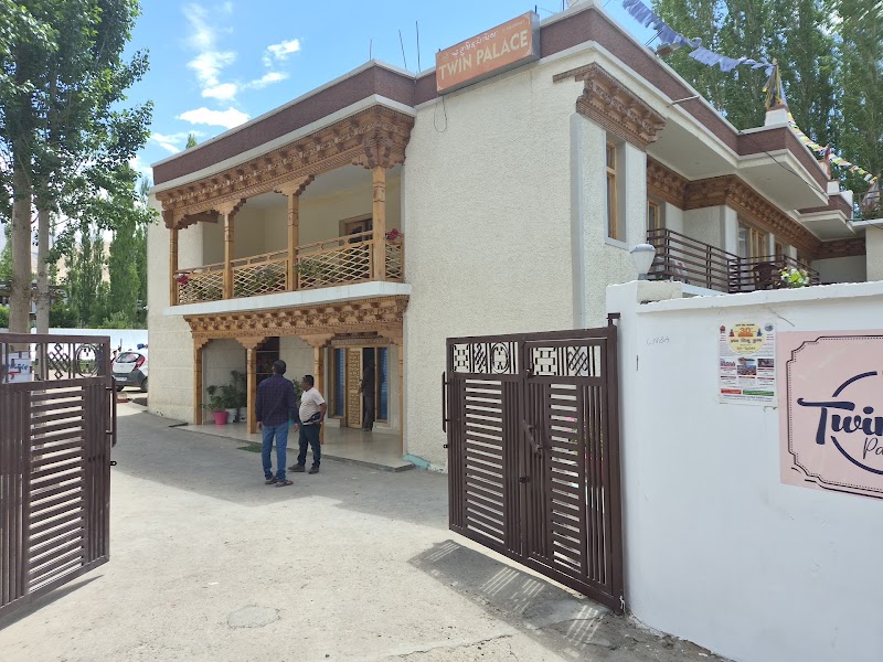 Twin Palace - Twin Palace Leh, 194101