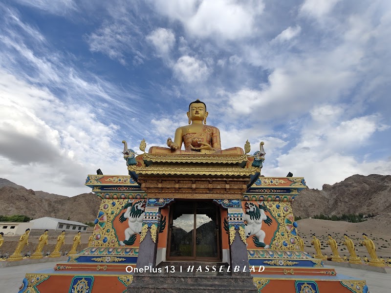 Mahabodhi Sambodhi Retreat Centre - Mahabodhi Sambodhi Retreat Centre 5H9J+F6X, Leh, 194104