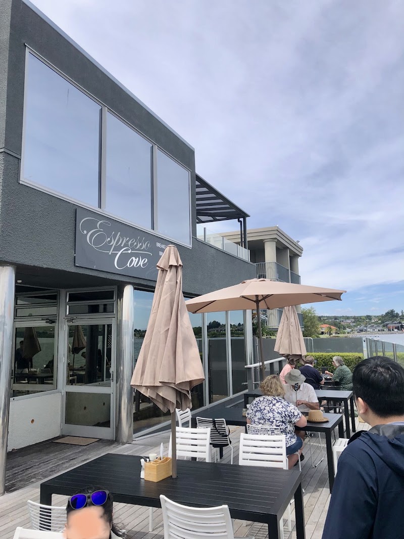 Espresso Cove Taupō - Espresso Cove Taupō 1 Lowell Place, Waipahihi, Taupō 3330, New Zealand