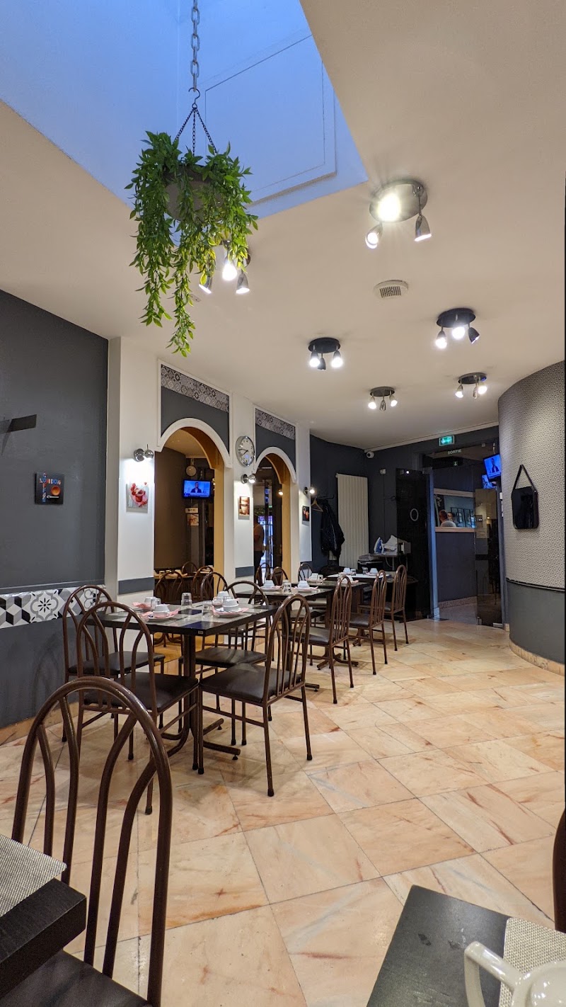 Grand Hôtel de Paris - Grand Hôtel de Paris 72 Bd de Strasbourg, 75010 Paris, France