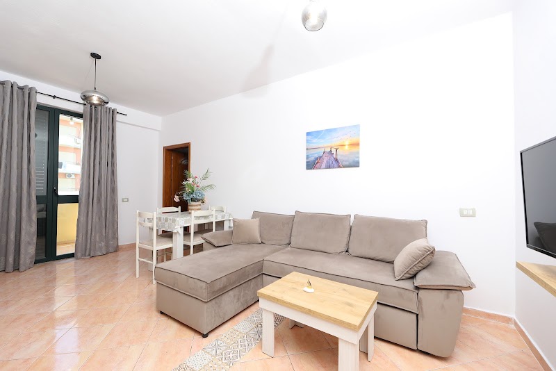 Sunny Side Apartments - Sunny Side Apartments, Rr. Gjergj Arianiti, Vlorë 9403, Albania