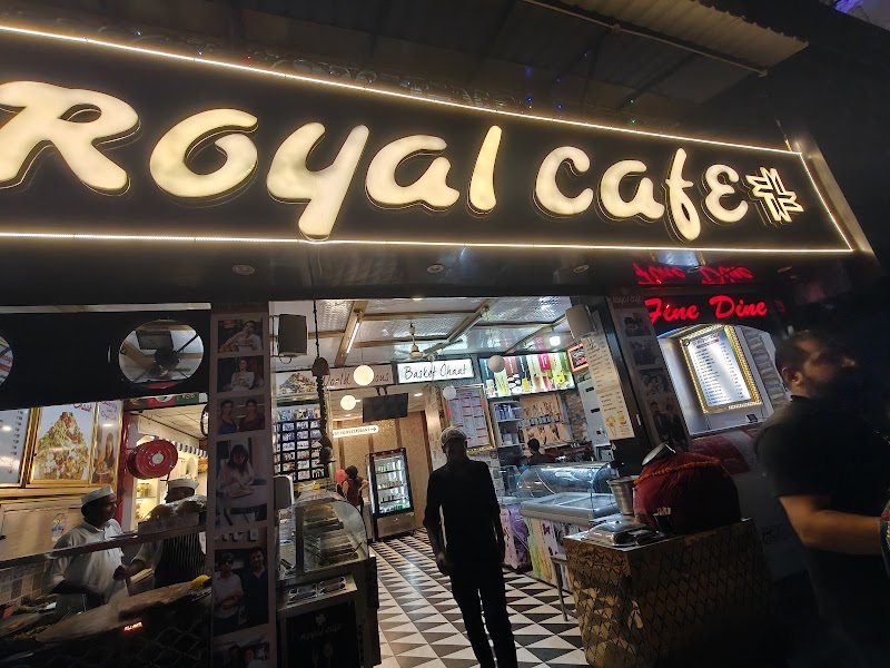 Royal Cafe - Royal Cafe Shahnajaf Rd, Prem Nagar, Hazratganj, Lucknow, Uttar Pradesh 226001, India