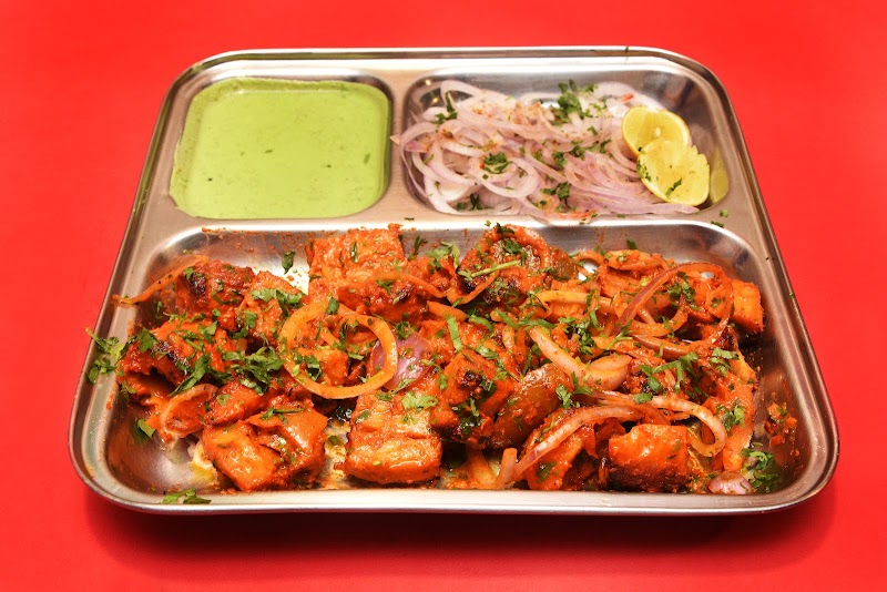 Amritsari kulcha & Delhi's Chaap - Amritsari kulcha & Delhi's Chaap, Shop no. 1, Hermesh Park Bldg,.4-2 pl 77 Sno 203, Kalyani Nagar, Pune, Maharashtra 411006, India