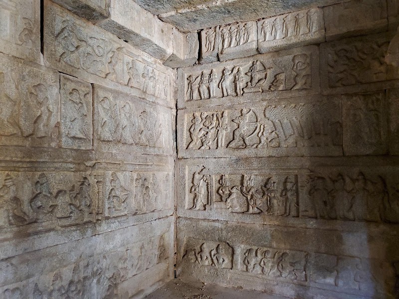 Royal Palace - Royal Palace, The Great Platform, Kamalapura, Karnataka 583221, India