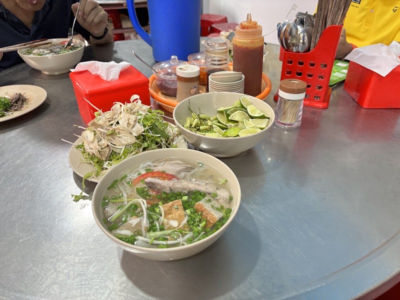 Quán Mịn - Quán Mịn, 170 Bạch Đằng, Nha Trang, Khánh Hòa 650000, Vietnam
