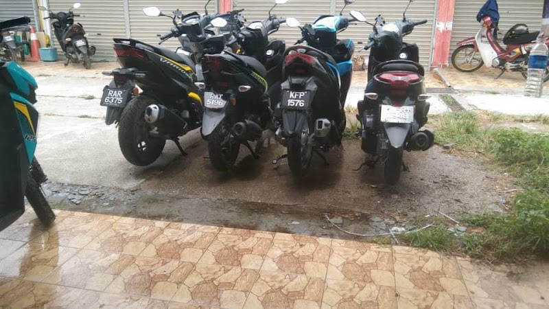 LANGKAWI FOUND WATERSPORT & TOUR ACTIVITY. - LANGKAWI FOUND WATERSPORT & TOUR ACTIVITY., Cenang at Route Ride Langkawi store, Jln Lubok Buaya Pantai, Kampung Lubok Buaya, 07000 Langkawi, Kedah, Malaysia