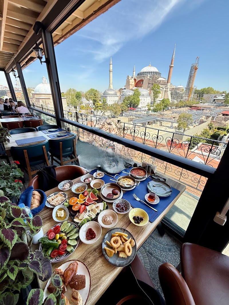 Seven Hills Restaurant - Seven Hills Restaurant, Cankurtaran, Tevkifhane Sk. No:8 Kat:3, 34122 Fatih/İstanbul, Türkiye