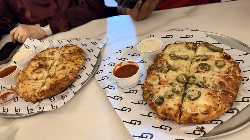 Galaxy Pizza - Gurugram - Galaxy Pizza - Gurugram GROUND FLOOR, Ocus Quantum, G-56, Ocus Quantum Internal Rd, Sector 51, Samaspur, Gurugram, Haryana 122018, India