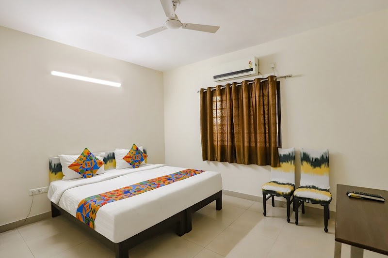 FabHotel SS House - FabHotel SS House, Vidoba Housing Society, Plot No 53, Wardha Rd, Bante Layout, Somalwada, Nagpur, Maharashtra 440025, India