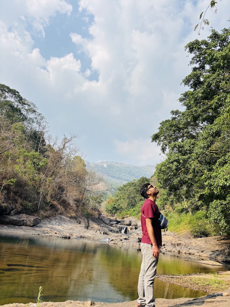 Pullumala Water Fall - Pullumala Water Fall 23P4+M4Q, Idukki Twp, Keralam 685565, India