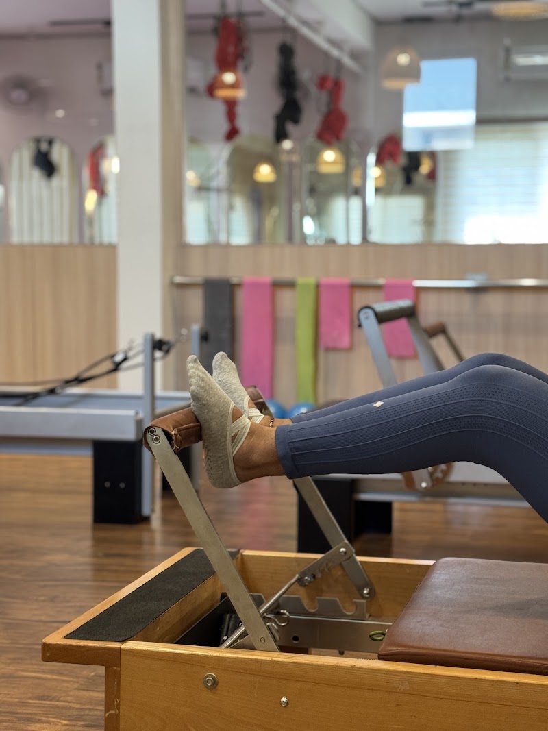All Me Can Be - All Me Can Be Pilates Studio, MangalPrabha Building, opposite to Ganesh Maidan Road, Avanti Vihar, Sector-2, Shankar Nagar, Raipur, Chhattisgarh 492001, India
