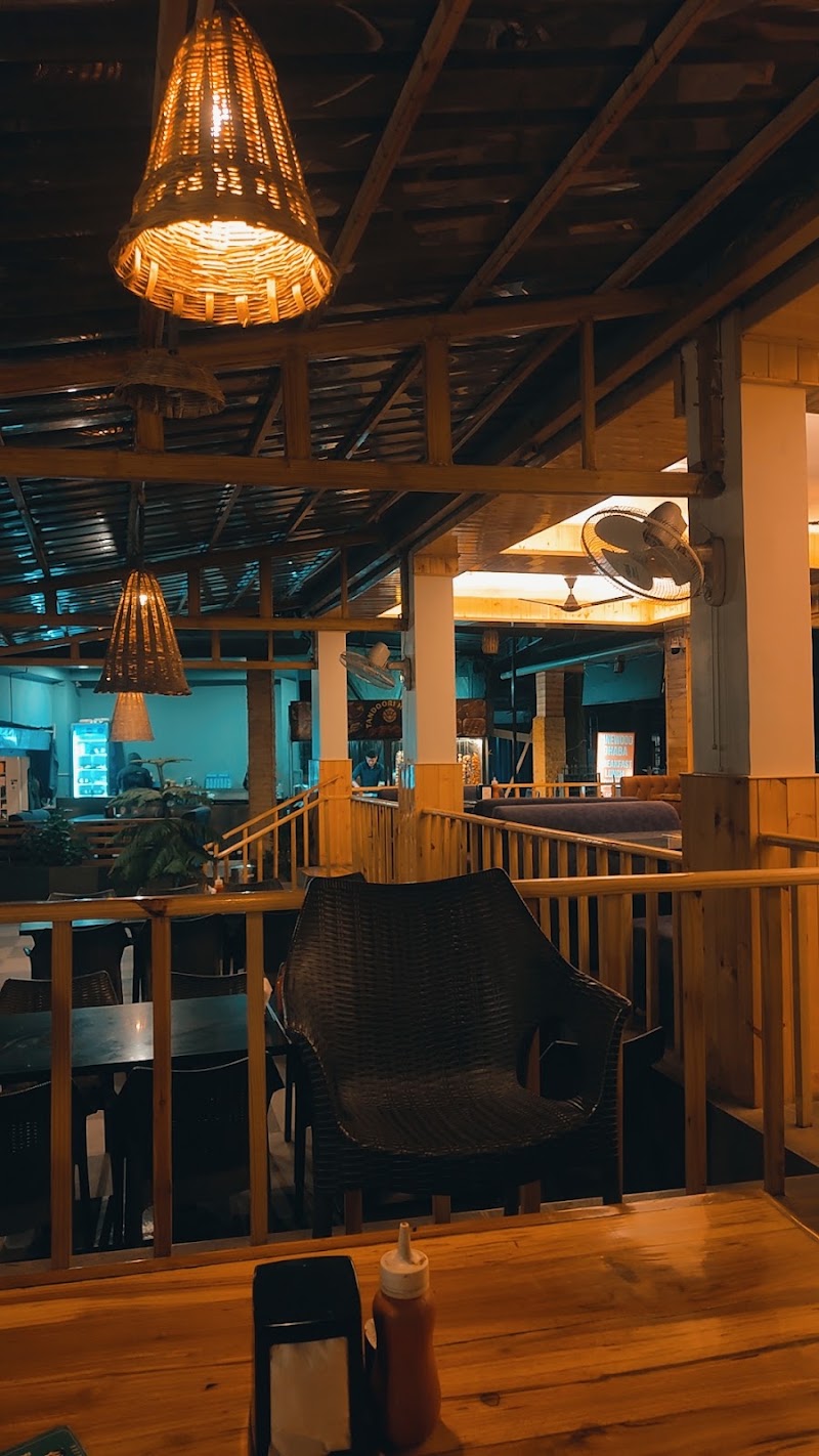 Pinewood dhaba - Pinewood dhaba Manikaran Rd, Kasol, Sosan, Himachal Pradesh 175105, India