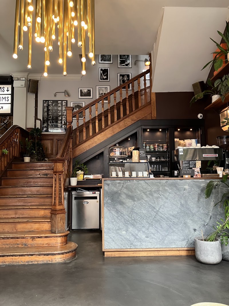 Monmouth Coffee at The Pilgrm - Monmouth Coffee at The Pilgrm 25 London St, Tyburnia, London W2 1HH, UK