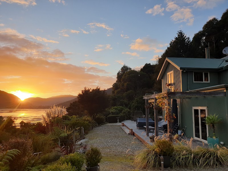 Moana Haven B&B - Moana Haven B&B, 784 Queen Charlotte Drive, Havelock 7281, New Zealand