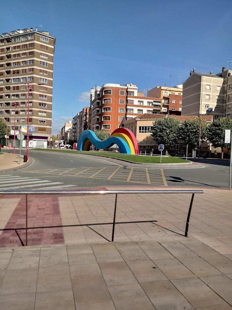 Antonio Machado Park - Antonio Machado Park C. La Estación, 24, 09200 Miranda de Ebro, Burgos, Spain