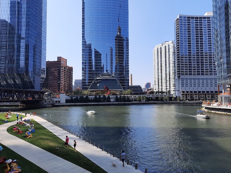 Chicago Riverwalk - West End - Chicago Riverwalk - West End, 306-370 W Wacker Dr, Chicago, IL 60654, USA