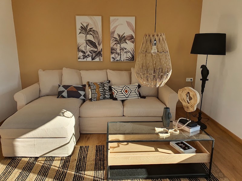 Mosel Wine Region Holiday House with Garden, Terrace, BBQ and Free Parking up to 9 persons - Mosel Wine Region Holiday House with Garden, Terrace, BBQ and Free Parking up to 9 persons, Bergfried 20, 54486 Mülheim an der Mosel, Germany