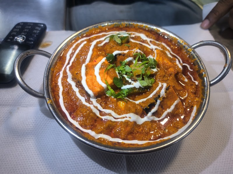 Om Ji Om - Om Ji Om, opposite Ajmal Khan park, Block 56, Karol Bagh, Delhi, 110005, India