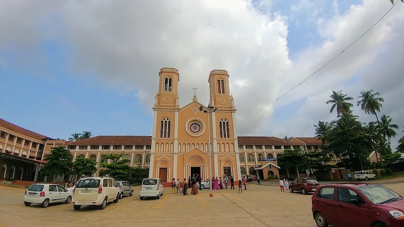 St. Joseph’s Interdiocesan Seminary, Jeppu, Mangaluru - St. Joseph’s Interdiocesan Seminary, Jeppu, Mangaluru, VV63+GX8, Father Muller's Rd, Jeppu, St Joseph Nagar, Kankanady, Mangaluru, Karnataka 575002, India