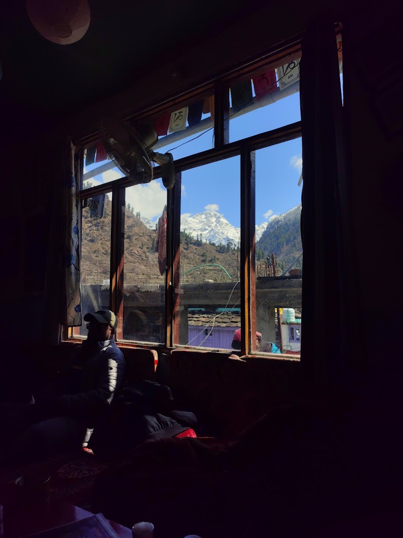 GERMAN BAKERY - GERMAN BAKERY, XCWR+63C, Pulga, Sosan, Himachal Pradesh 175105, India