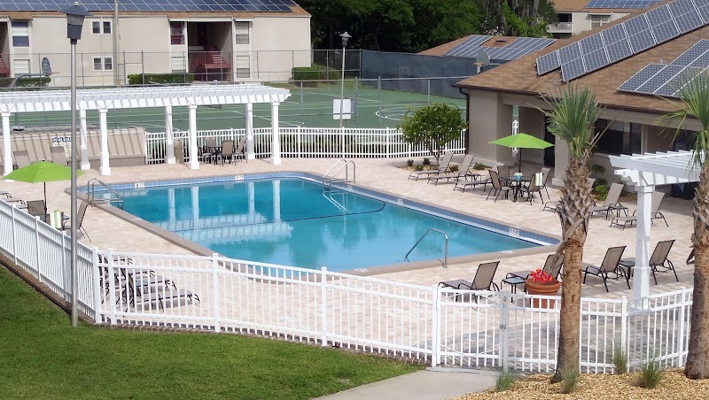 Stoneridge Apartments