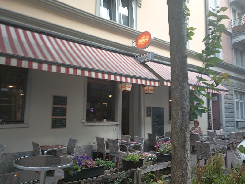 Eisenhof - Eisenhof Gasometerstrasse 20, 8005 Zürich, Switzerland