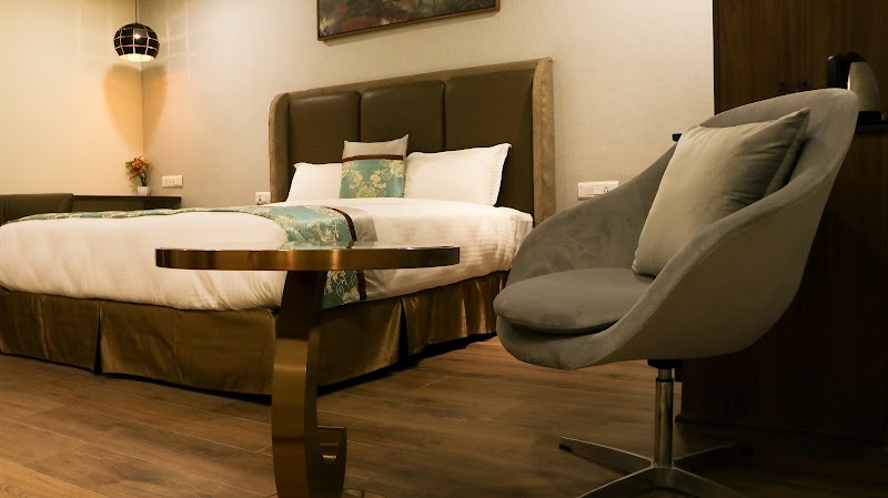 The Platinum Boutique Inn - The Platinum Boutique Inn Liberty Crossroads, 3-6-365, near TTD Balaji Temple, Gagan Mahal, Domalguda, Himayatnagar, Hyderabad, Telangana 500029, India