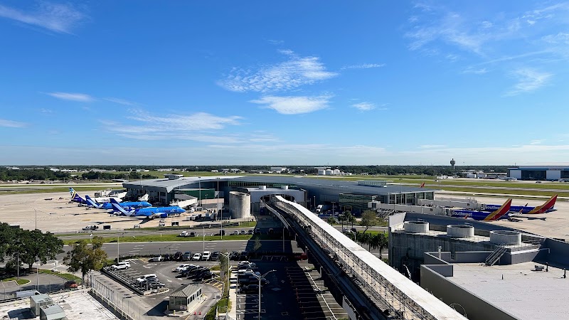 Tampa International Airport - Tampa International Airport 4100 George J. Bean Pkwy, Tampa, FL 33607, USA