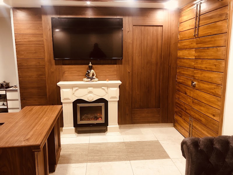 Rekhis Bnb ( 1Km From Mall Road City Centre) - Rekhis Bnb ( 1Km From Mall Road City Centre) New Lands Estate, near St. Edwards School Timber House ( Yes Bank, Milsington Estate, Shimla, Himachal Pradesh 171001, India